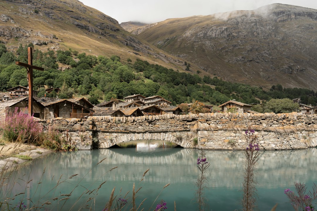 Village de Bonneval-sur-Arc en Haute-Maurienne, au pied du col de l'Iseran