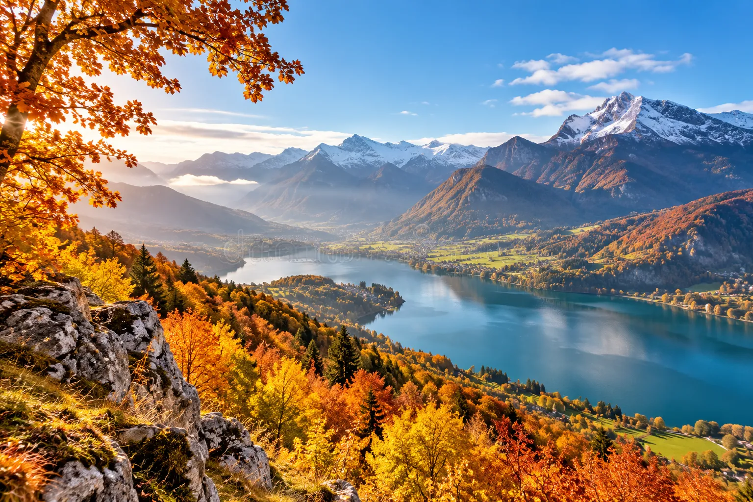 Panorama alpin aux couleurs d’automne