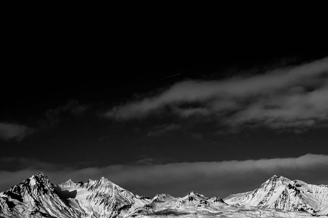 Vue sur la vallée depuis Peisey-Nancroix, en Tarentaise